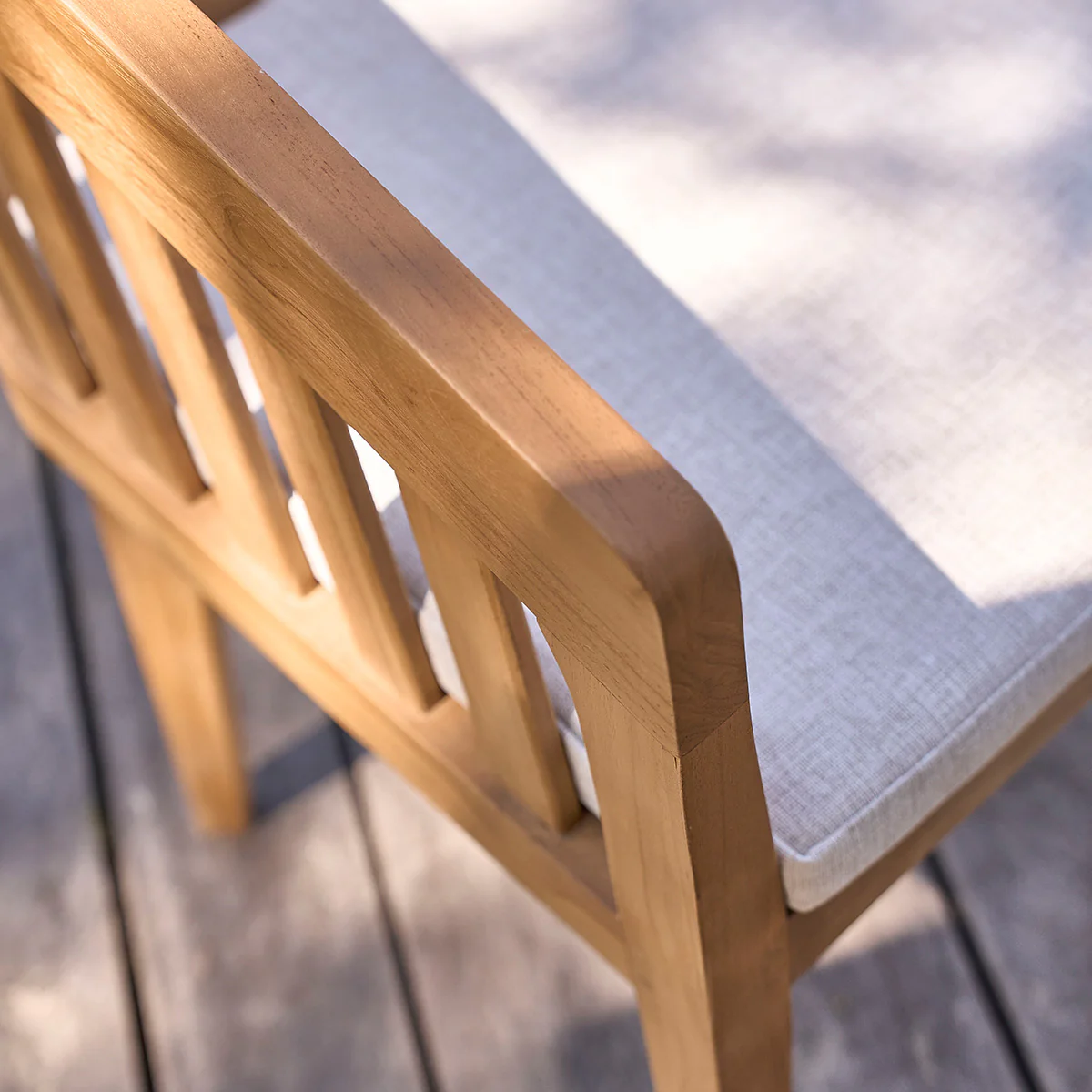 Banc de jardin arrondi en teck massif 150 cm avec coussin - Image 6