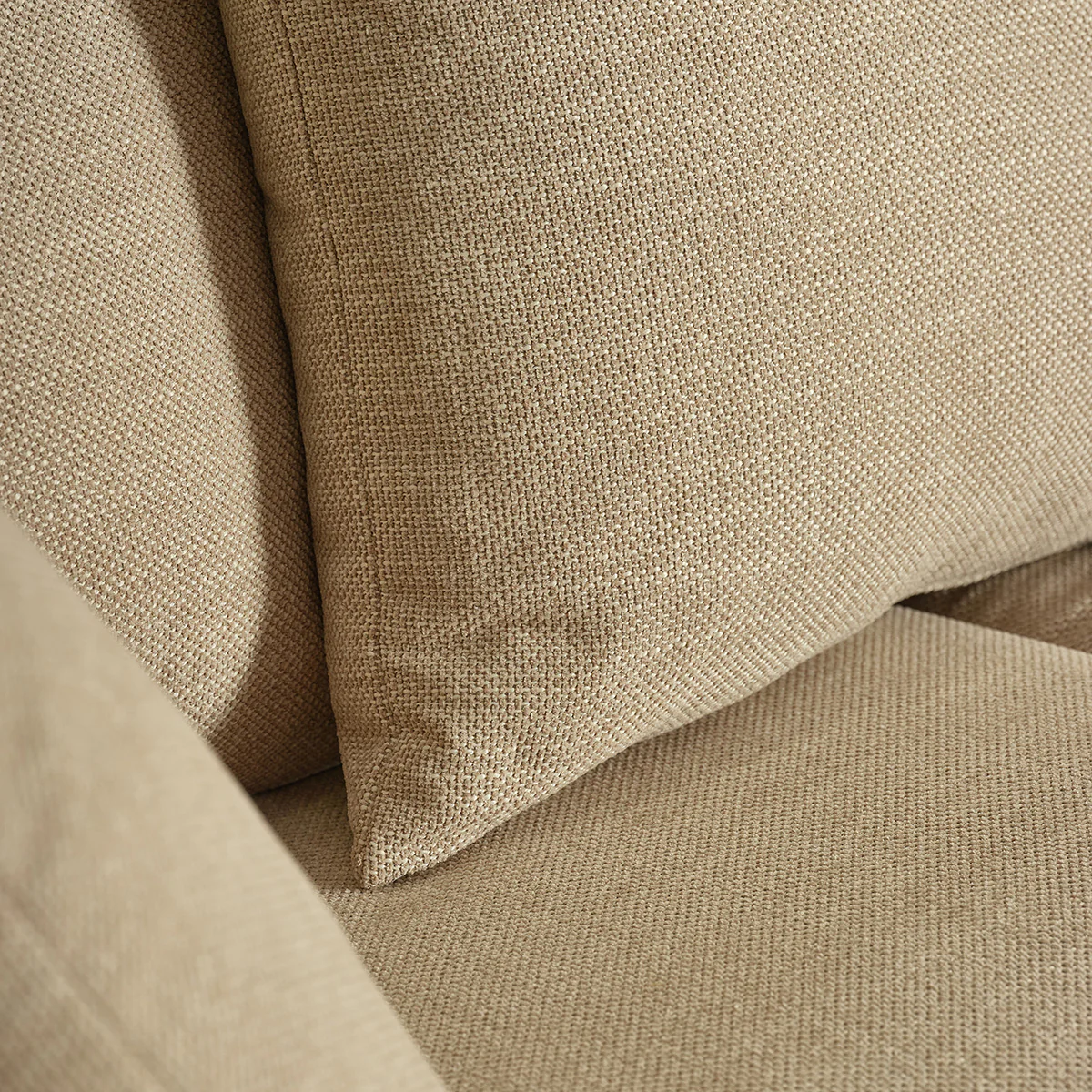 Canapé droit 3 places en tissu texturé beige chiné - Image 6