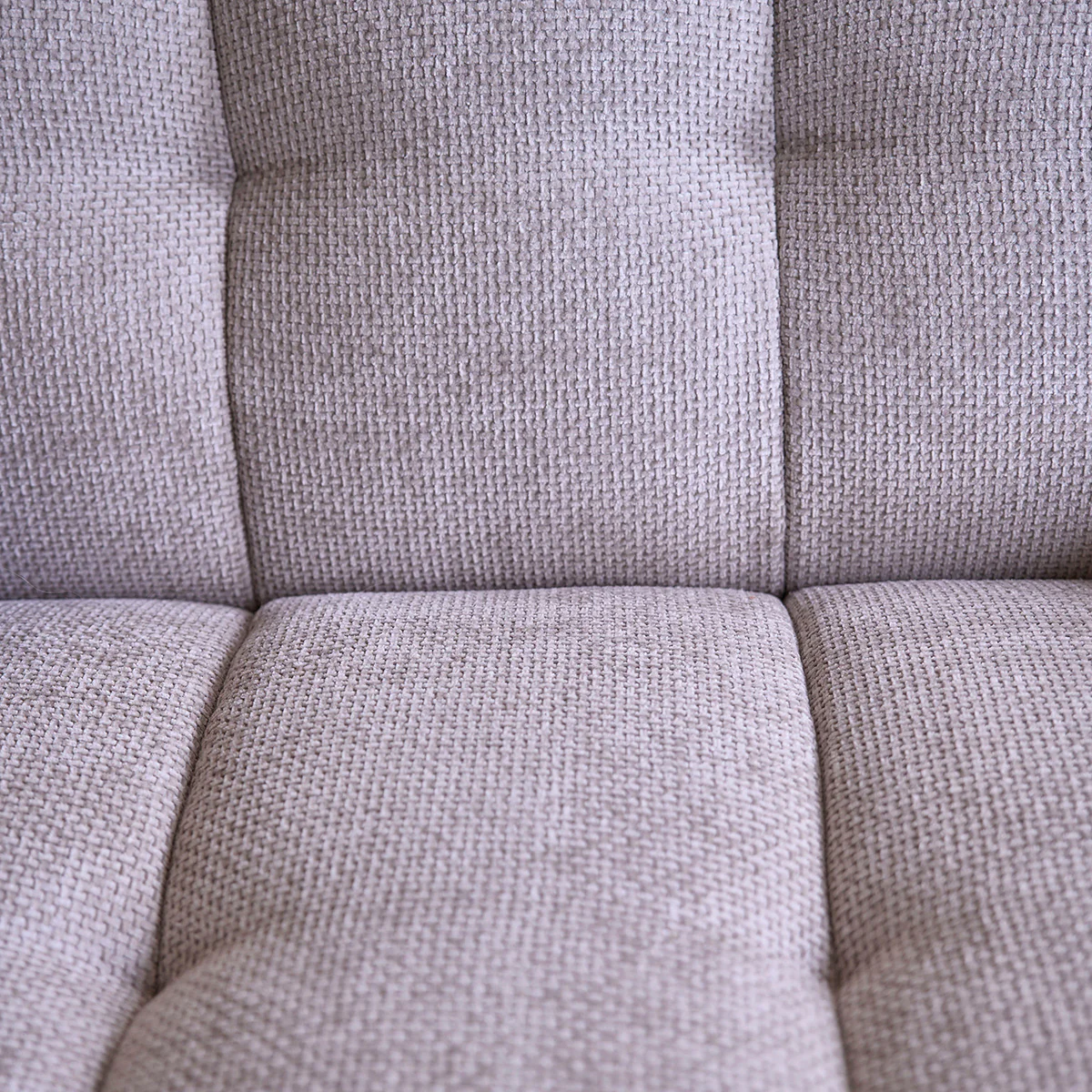 Canapé droit 4 places en velours tressé beige - Image 5