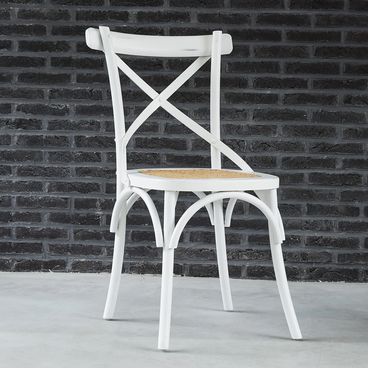 Chaise bistrot en acajou massif et rotin blanche
