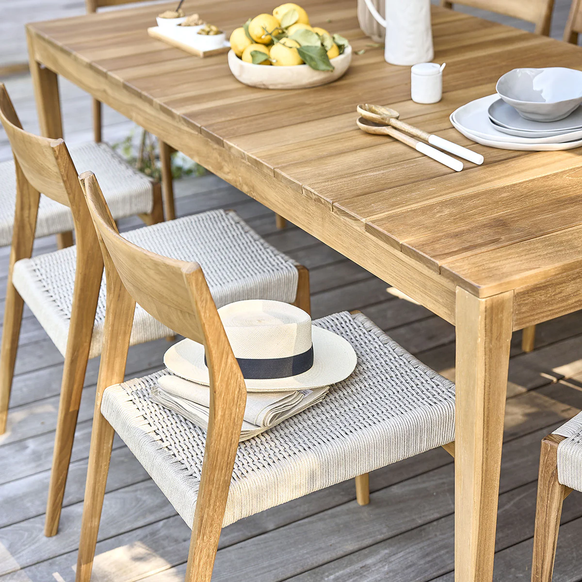 Chaise de jardin en teck massif et cordage beige - Image 7
