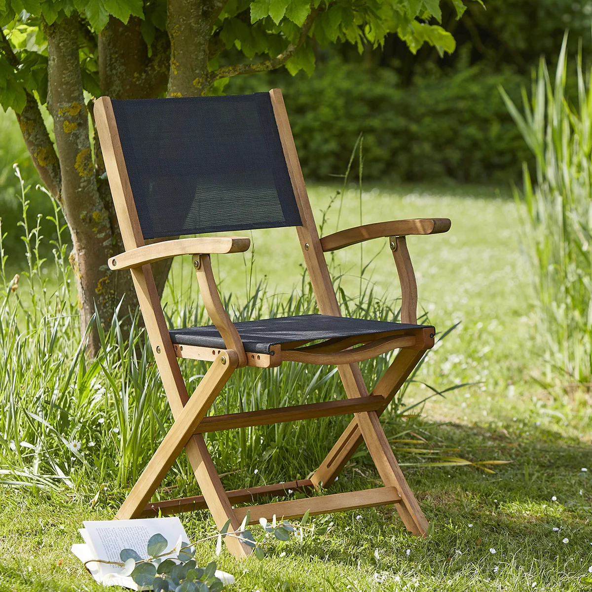 Fauteuil de jardin en acacia massif et textilène noir - Image 4