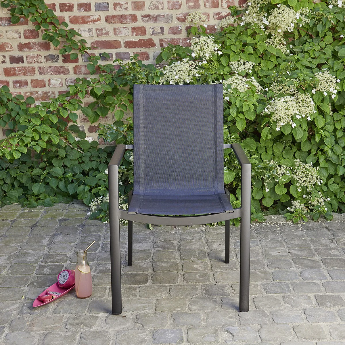 Fauteuil de jardin en aluminium et textilène gris - Image 3