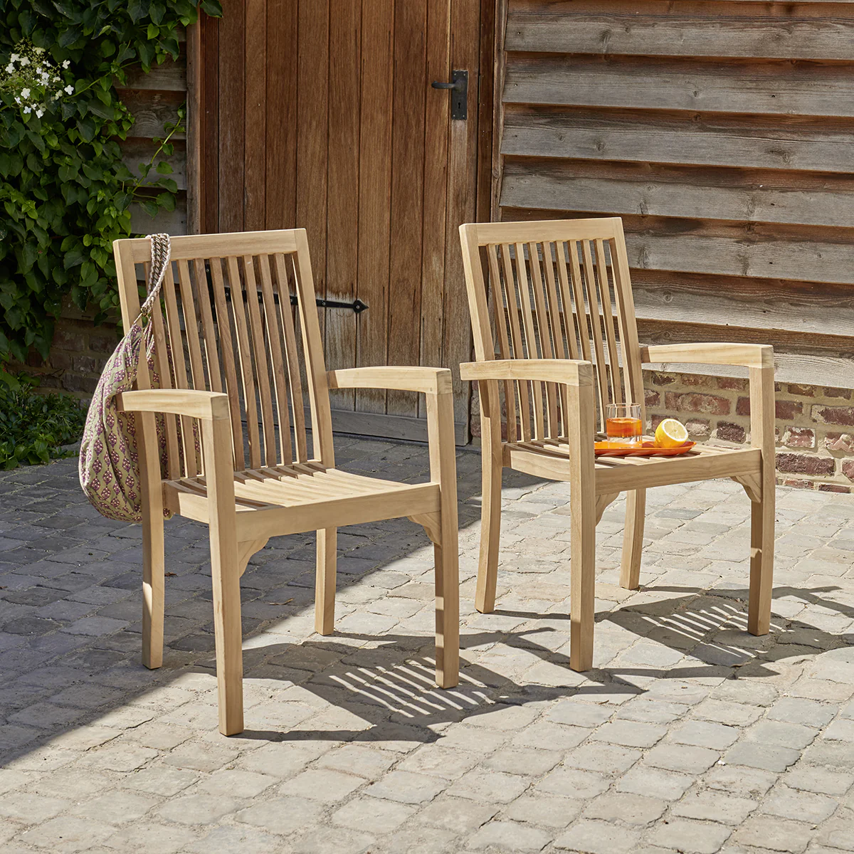 Fauteuil de jardin en teck massif empilables (lot de 2)