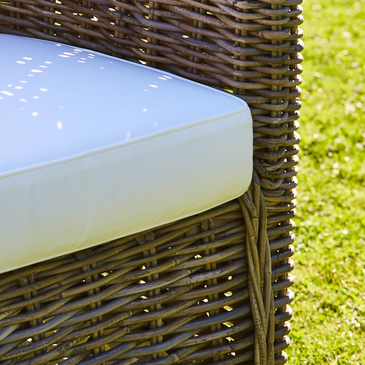 Fauteuil en kubu naturel - Image 3