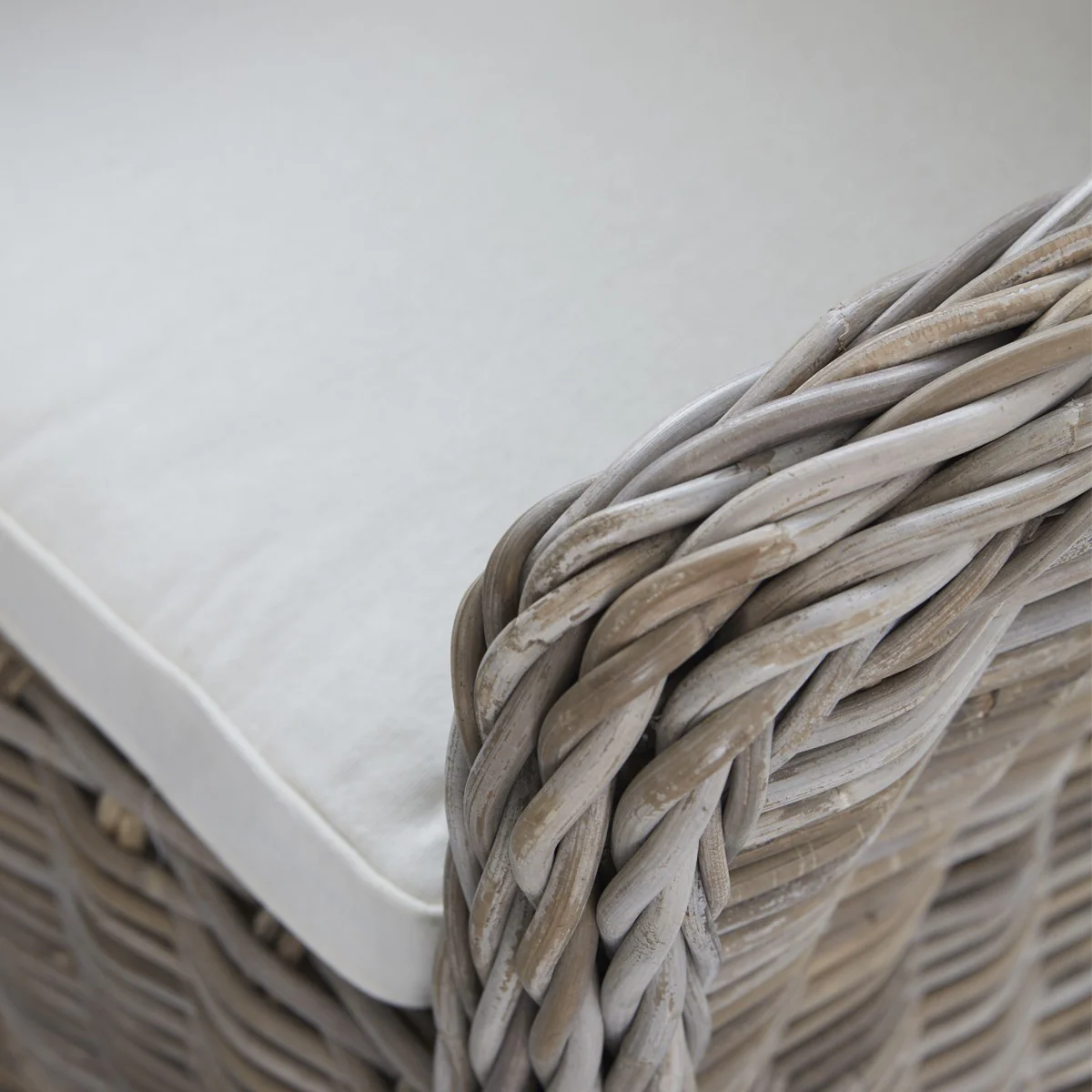 Fauteuil en rotin - Image 4