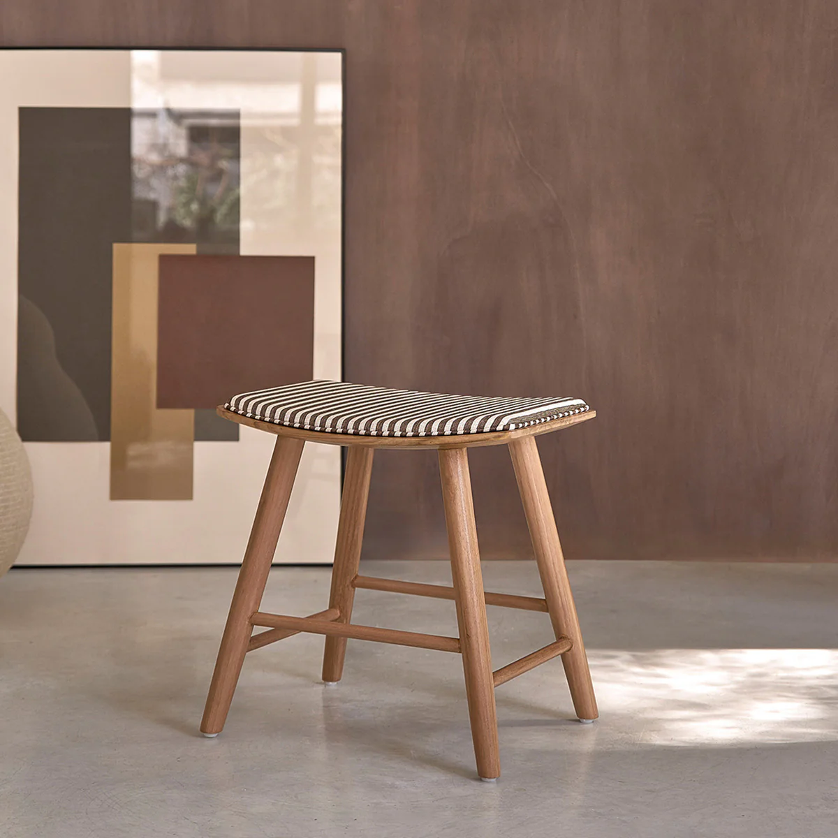 Lot de 2 tabourets de bar en teck massif et assise à rayures 45 cm - Image 3