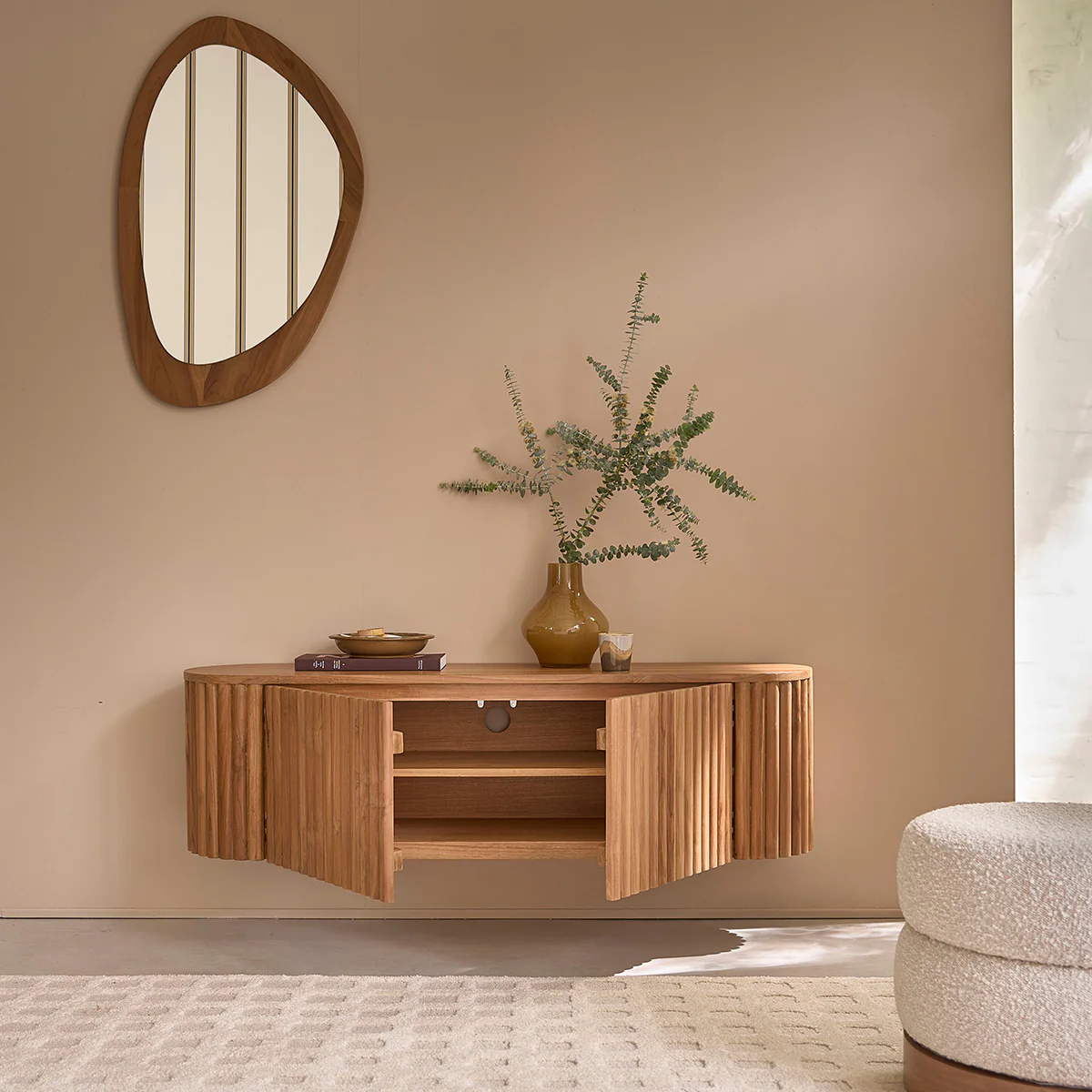 Meuble TV suspendu en bois de teck 140 cm - Image 3