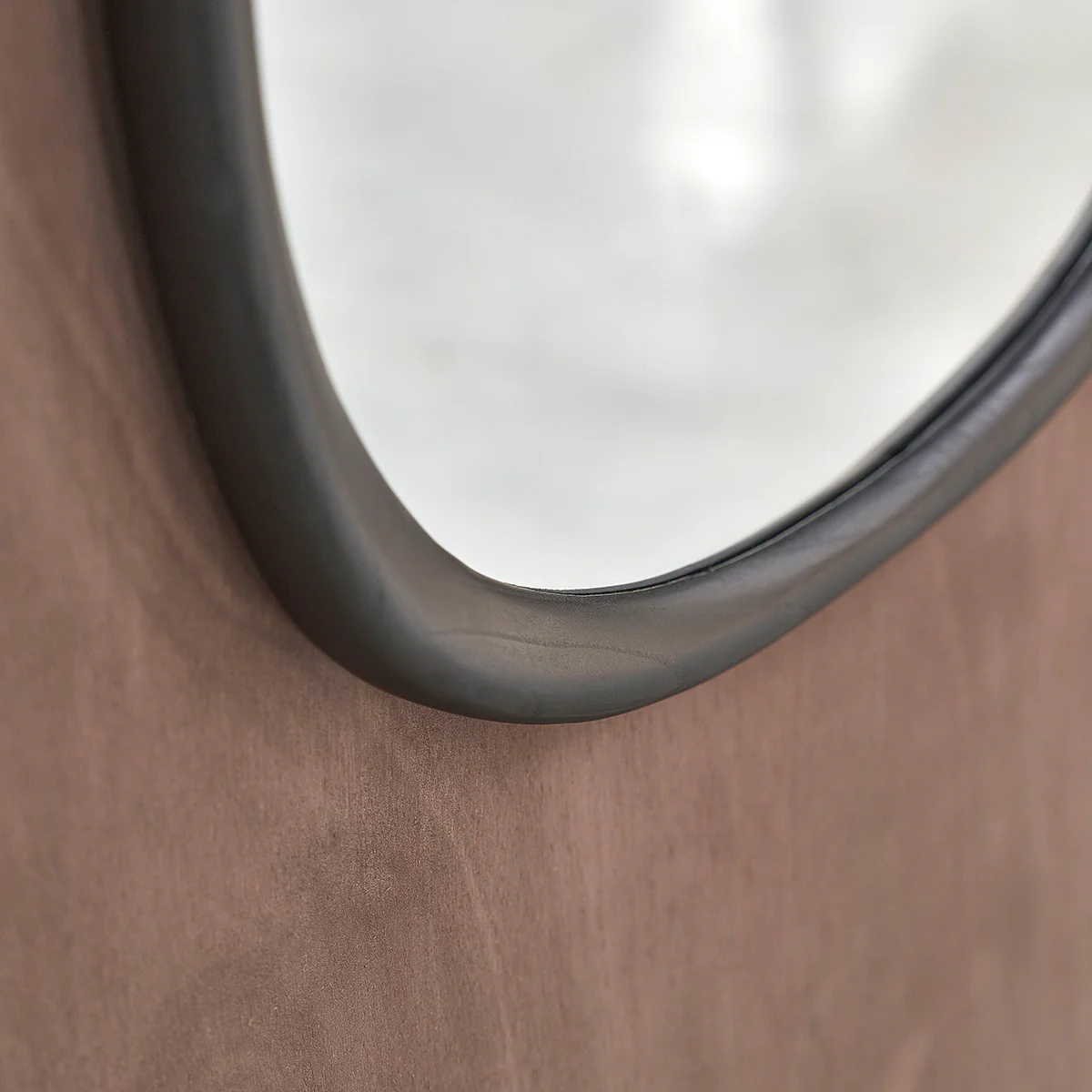 Miroir organique en bois de mindi noir 90x60 cm - Image 4