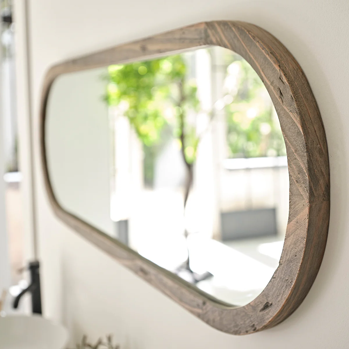 Miroir en bois recyclé massif oval 140x50 cm - Image 3