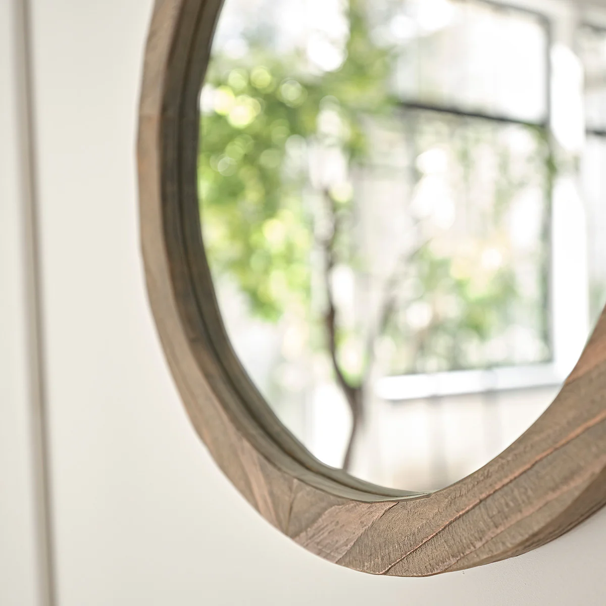 Miroir en bois recyclé massif rond Ø 50 cm - Image 4