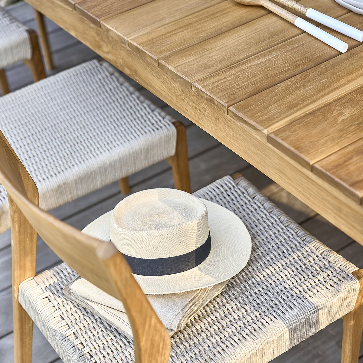 Salon de jardin en teck massif et cordage beige 8 pers. - Image 3