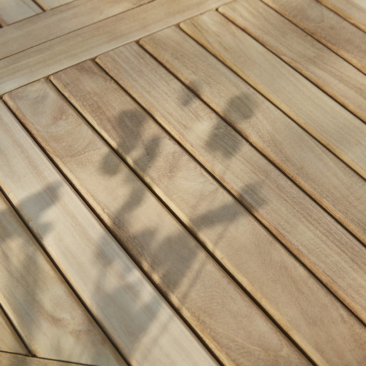 Salon de jardin extensible en teck 4/6 pers. - Image 5