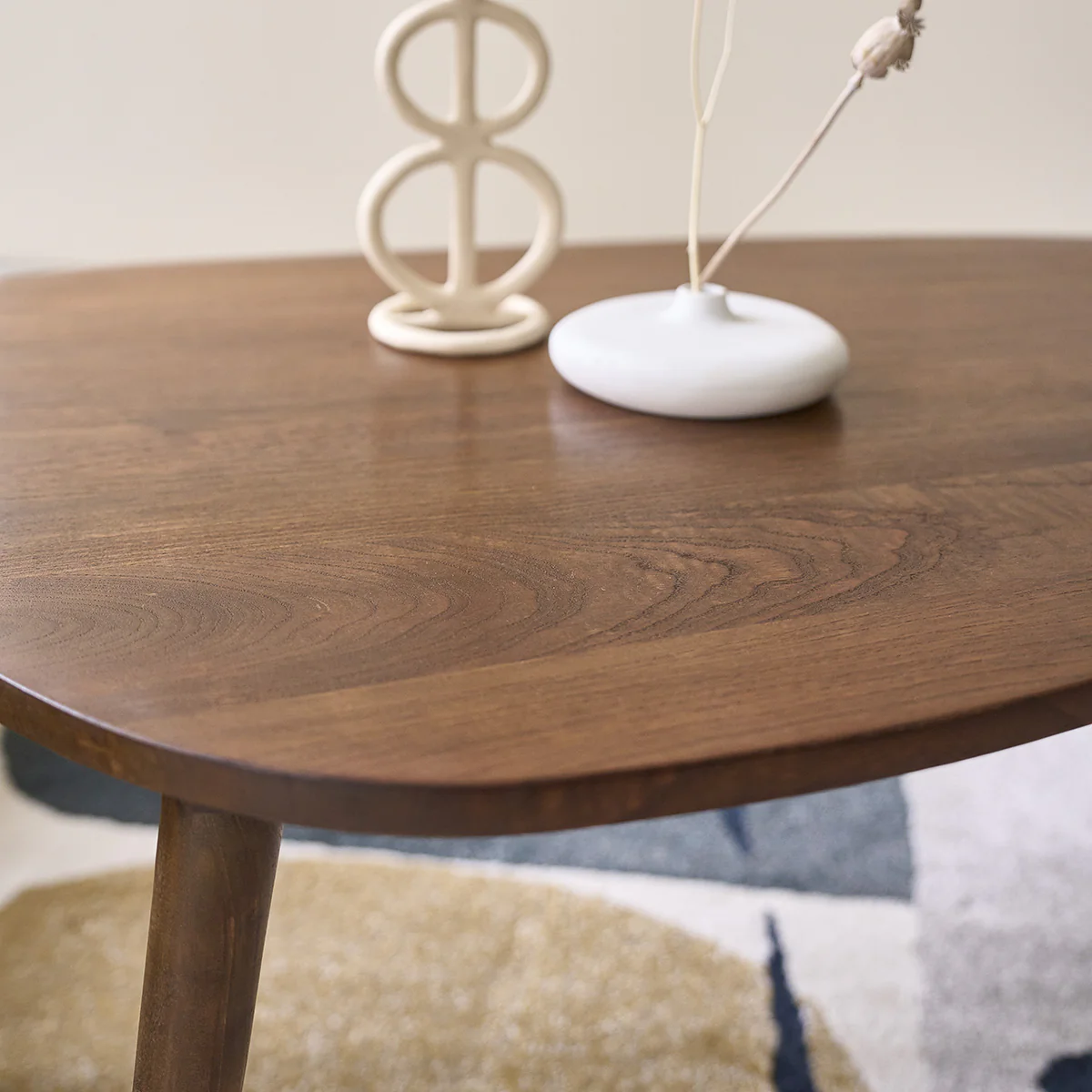 Table basse en mindi massif finition noyer 100 cm - Image 4