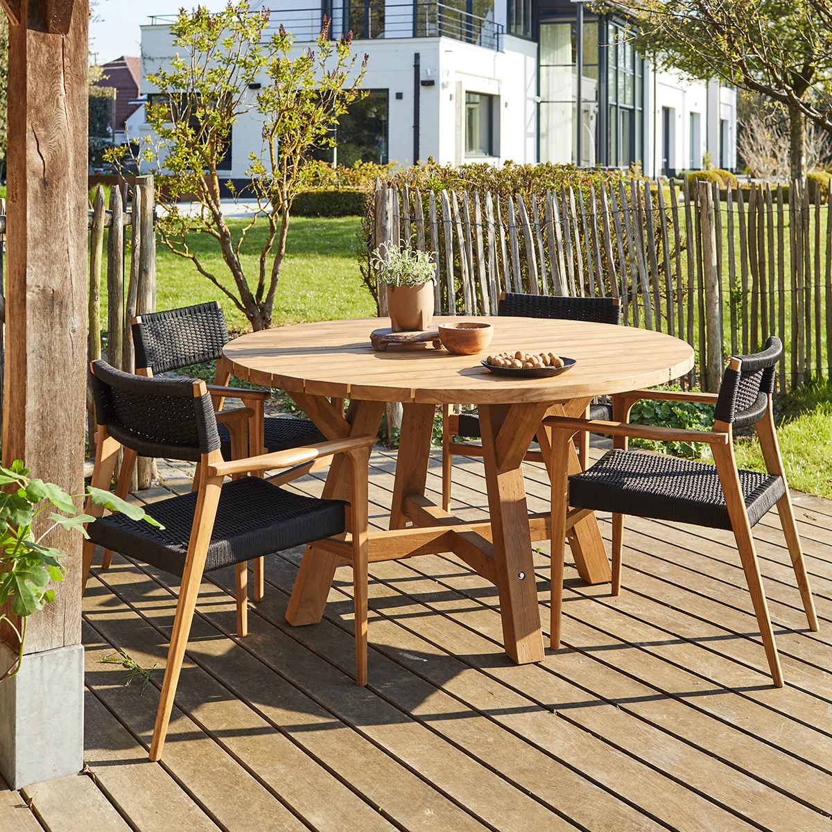 Table de jardin en teck massif recyclé ronde 6 pers. - Image 4