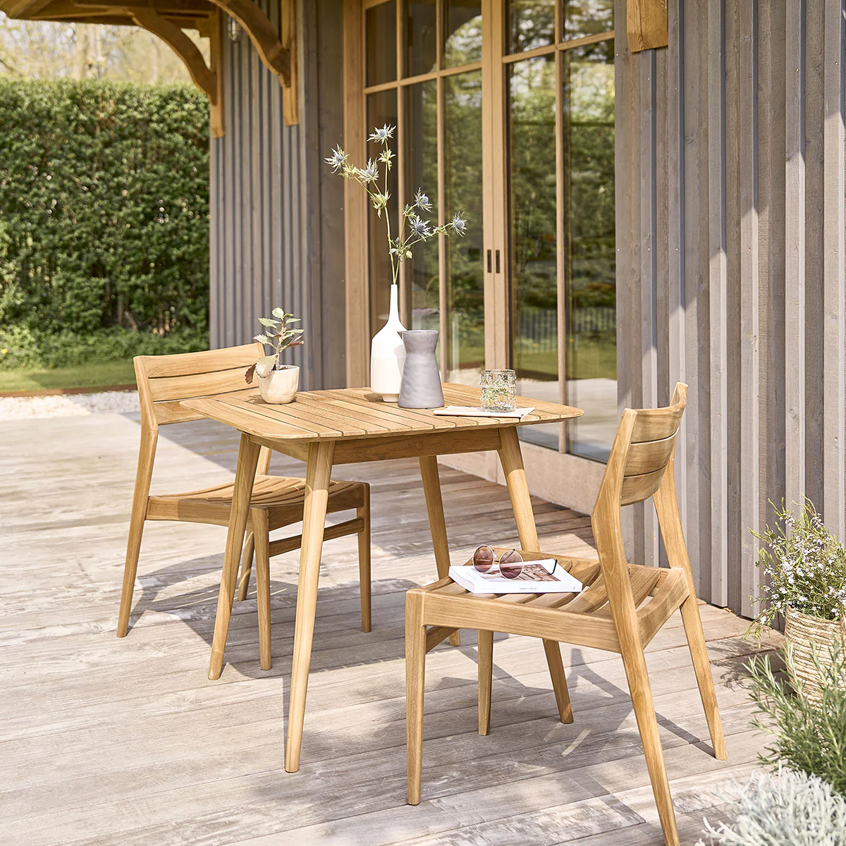 Table de jardin carrée en teck massif 2 à 4 pers. - Image 7
