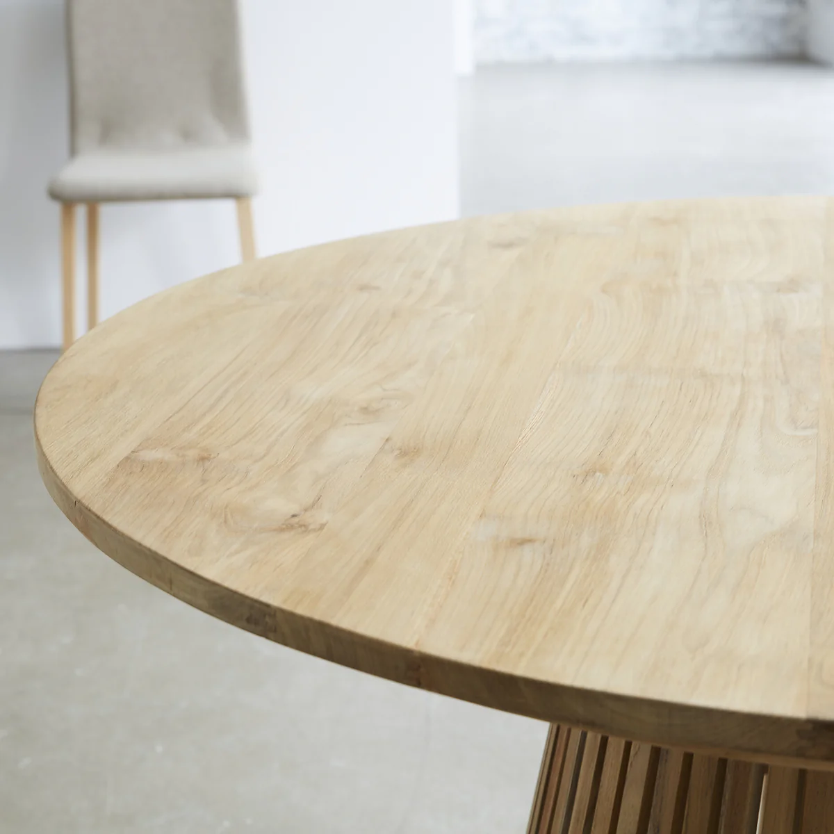 Table en teck massif ronde 4 pers. - Image 4